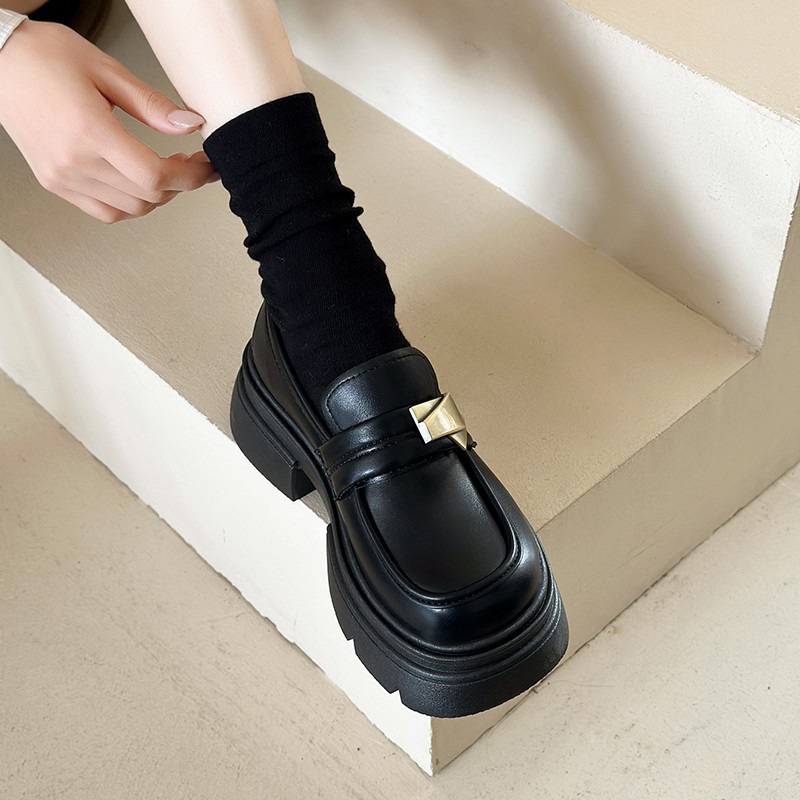 British Wind Black shoes Woman 2024 New Spring Football Happy shoes Thick sole marizhen shoes Woman