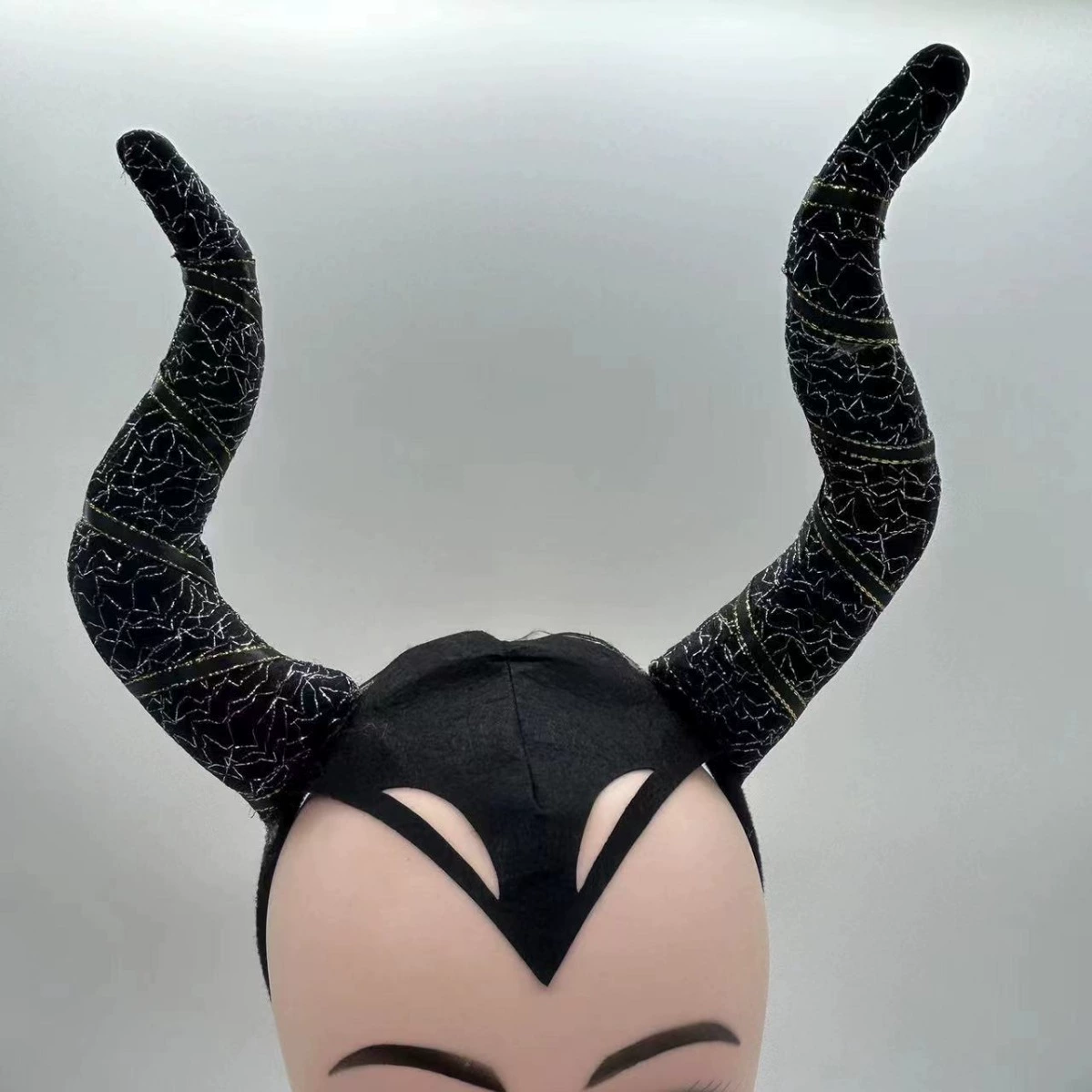 Горячие продаж Horn-headed Halloween Ghost Festival Decoration Head Dance Party Prop