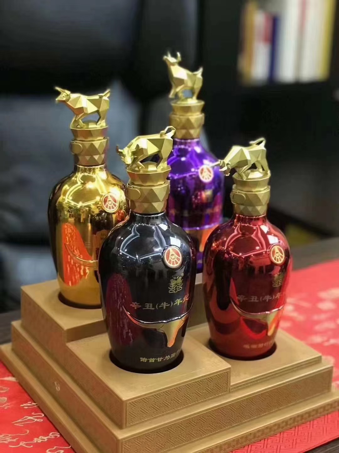 52 degree 2021 Year of the Ox Zodiac Anniversary highly flavored type Liquor and Spirits 500mLx4 Box 2 Year of the Pig Zodiac