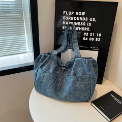 單肩托特布包女大容量包包女學生2024拎書手提袋流行新款通勤布包