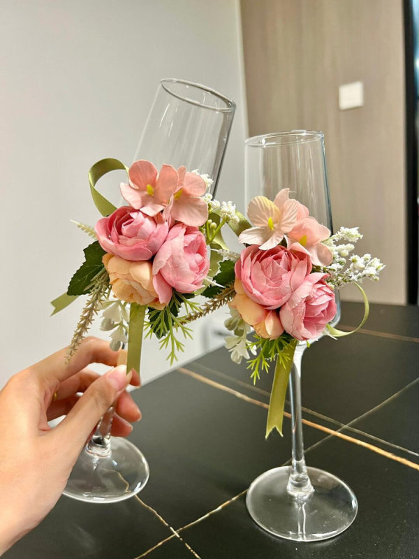 婚礼敬酒杯diy花香槟杯高颜值装饰品创意闺蜜结婚礼物高脚杯|undefined