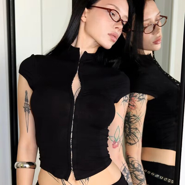 Fashionable design sexy T-shirt