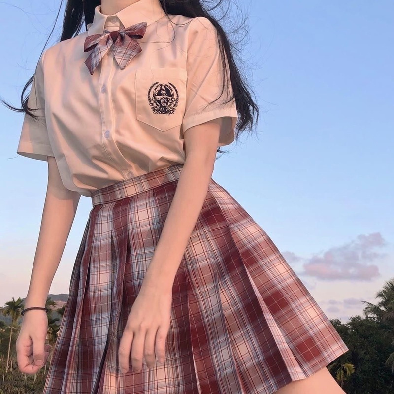 White skirt, bow tie, 9136 cells, with short sleeve