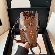 SHEIN跨境热卖包包女中世纪英伦复古女包创意异型马头单肩斜挎包