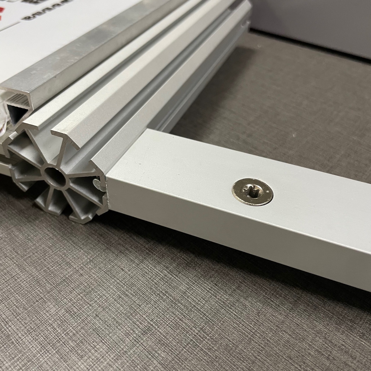 32���������������� չ��չʾ����32X15������泧������и���