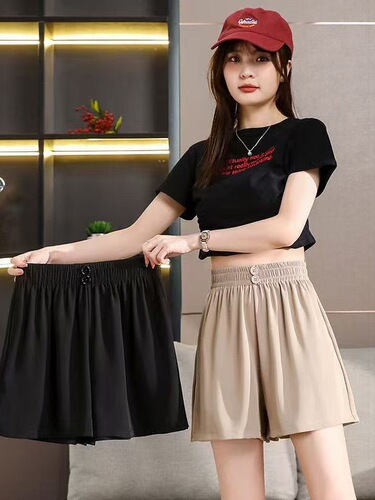 Black stretch shorts for women, 2025 new spring and summer suit, small character, thin, and wearing high-waist hot pants