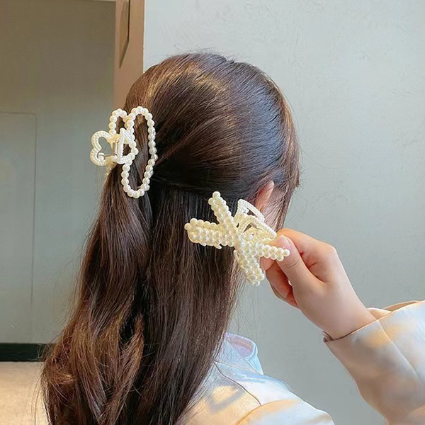 Big shark with bow