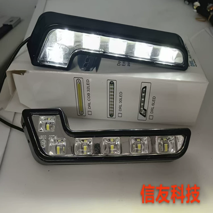 Автомобильный светодиодный свет 7 шрифт дневной свет L-тип 6 световых шариков 3030 дневной свет