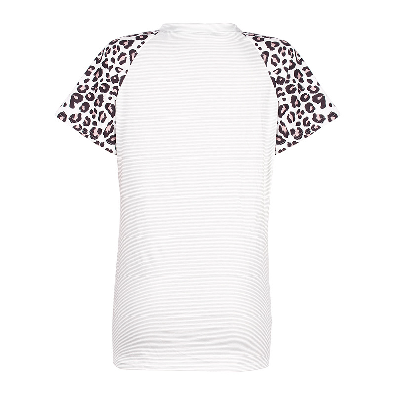 camiseta casual de manga corta con cuello redondo y costuras de leopardo NSZH55717