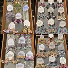 银针锆石蝴蝶水滴重工耳环复古宫廷风耳钉时尚百搭耳饰轻奢高级感