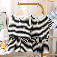 Children's Summer Short Sleeve Set for Boys and Girls, Korean Style Black and White Striped Top and Shorts, Cute and Fashionable Two-Piece Set