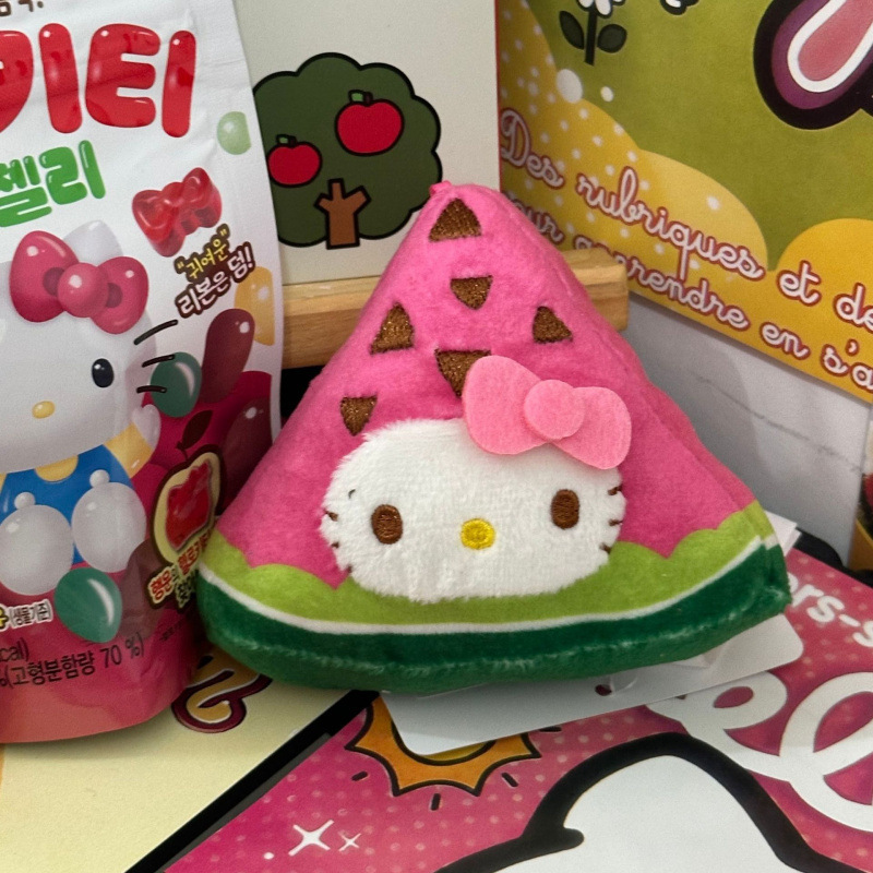 黑色草帽kitty帽宝宝挂件爱心扣公仔玩偶可爱赫本风挂饰钥匙扣|undefined