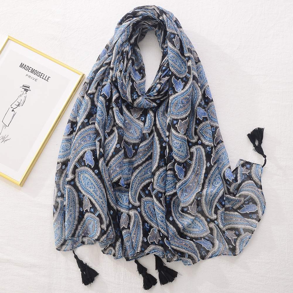 2022 nueva porcelana azul y blanca impresa decorativa de algodón y lino siente la bufanda de la borla bufanda del mantón de la protección solar de la playa para las mujeres