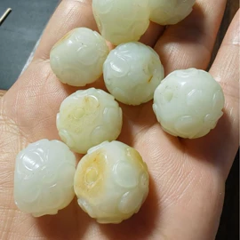 玛瑙半成品饰品;散珠/串珠;玛瑙手饰