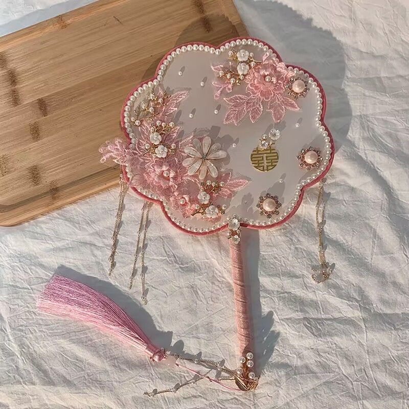 古風団子新婦結婚秀禾中国式結婚式中国秀禾服喜扇子|undefined