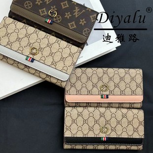����·ޱޱ��ϵ��V��ĸ�����ϻ�Ůʿ�X���r�ж࿨λ����Ů���ռ{