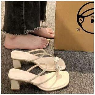 Beautiful Large Size Rhinestone Flower Slippers for Women Summer Outer Wear 2025 New French Slip-On Thick Heel with Skirt Sandals