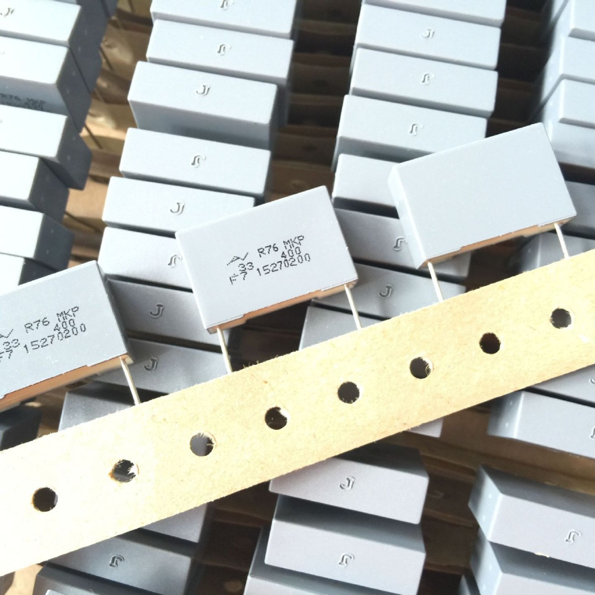 基美 400V334 抗干扰 X2 Y2 金属膜 聚丙烯 薄膜 聚酯 安规电容