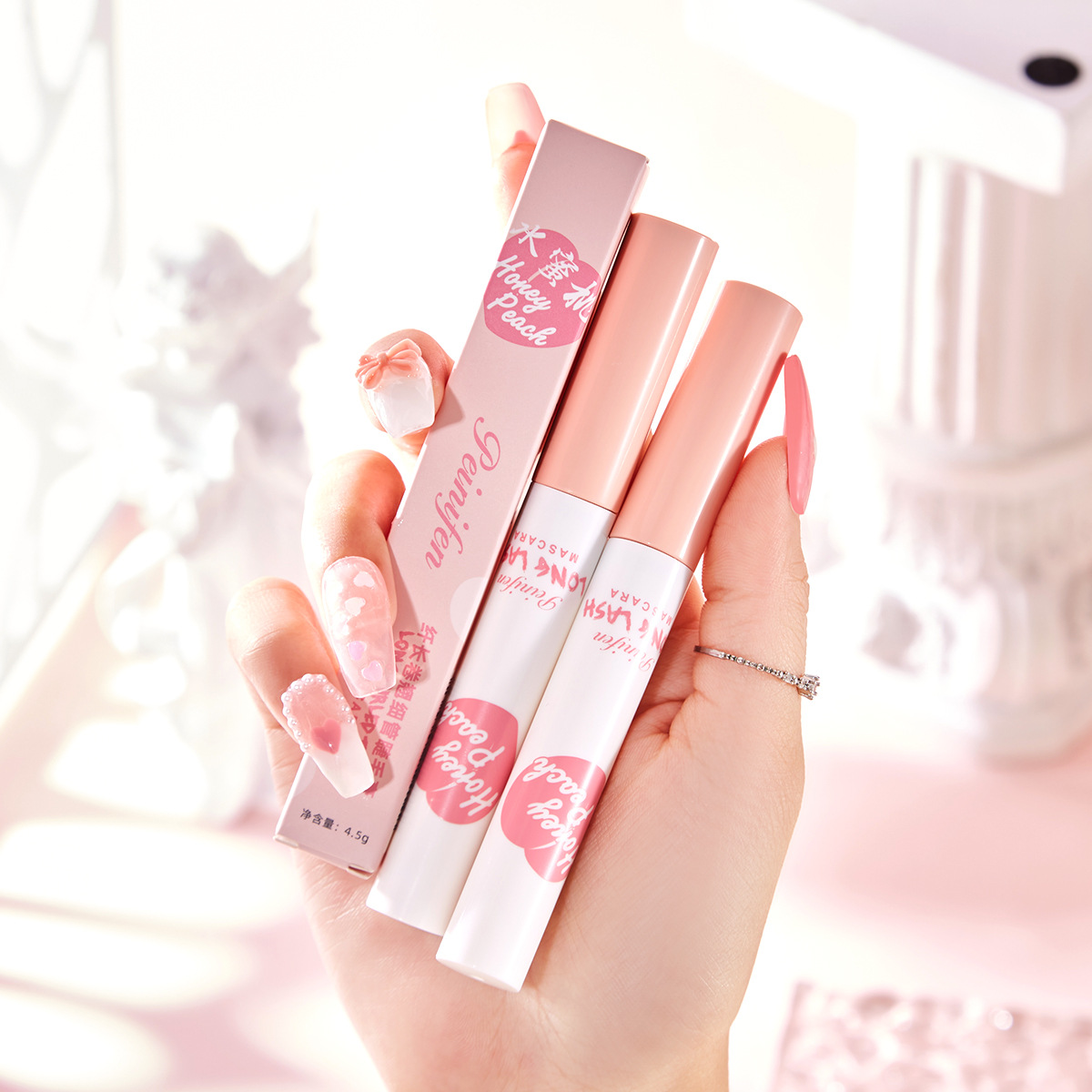 Waterproof lengthening curling mascara