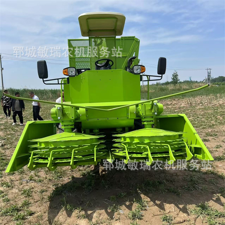 四驱轮式圆盘割台青储机秸秆青贮机玉米秸秆牧草农用收获机械