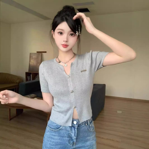 French Short-Sleeve Top with High-End Grey V-Neck Ice Silk Knit Dress Shirt for Women - Summer Fitted Slimming T-Shirt