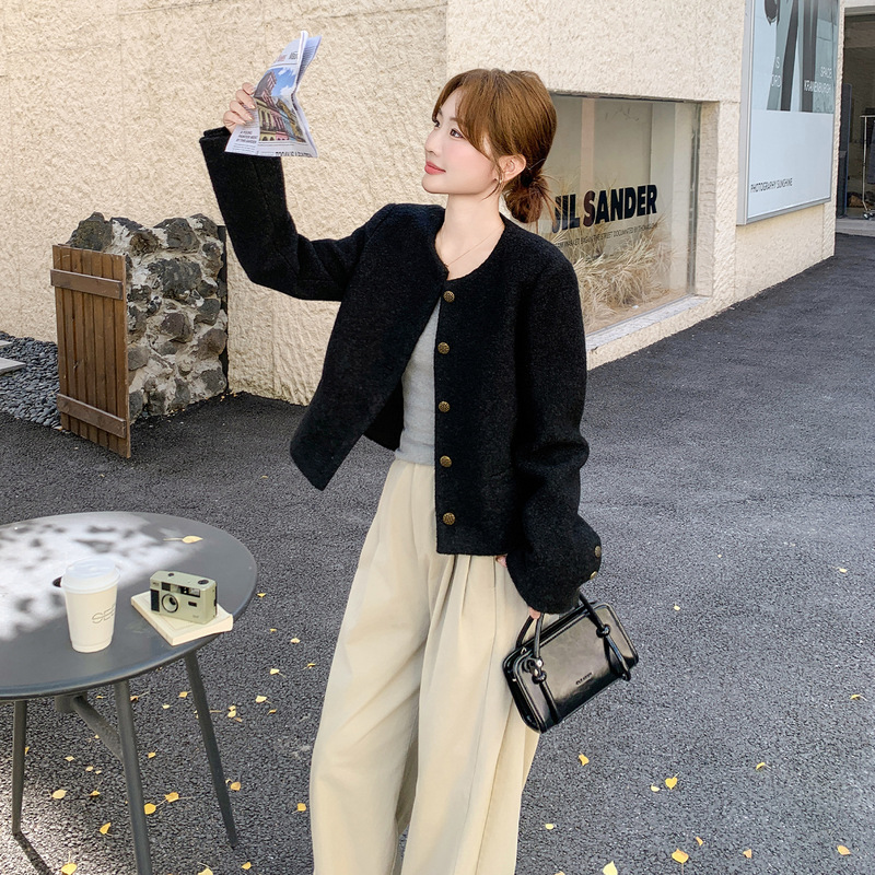 黑色小香风外套女秋季2025新款法式高级感小个子流行爆款短款上衣|undefined