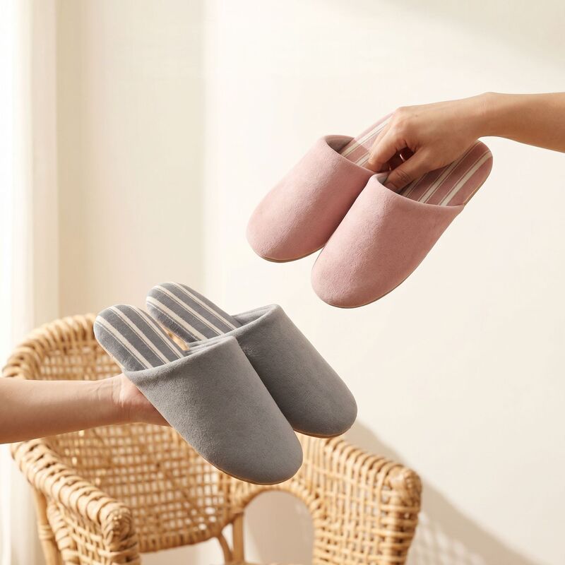 Four-Season Soft-Soled Slippers for Women, Indoor Silent Simple Striped Slippers for Couples, Suitable for Bedroom and Dormitory, Universal Slippers for Men