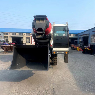 2���Ԅ����ϔ���C 2.4��2.5��selfloading concrete mixer�ھ�C
