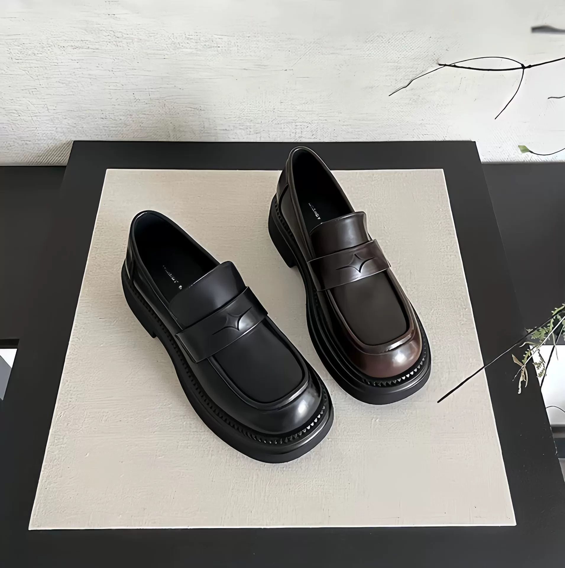Коровья кожа версия ~ Толстая кожа внутри и снаружи увеличена в британском стиле jk маленькие кожаные туфли женские черные педали ленивые лафеты