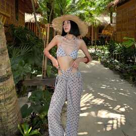 2026年bikini欧美性感比基尼系带外贸分体女士泳装三件套运动款