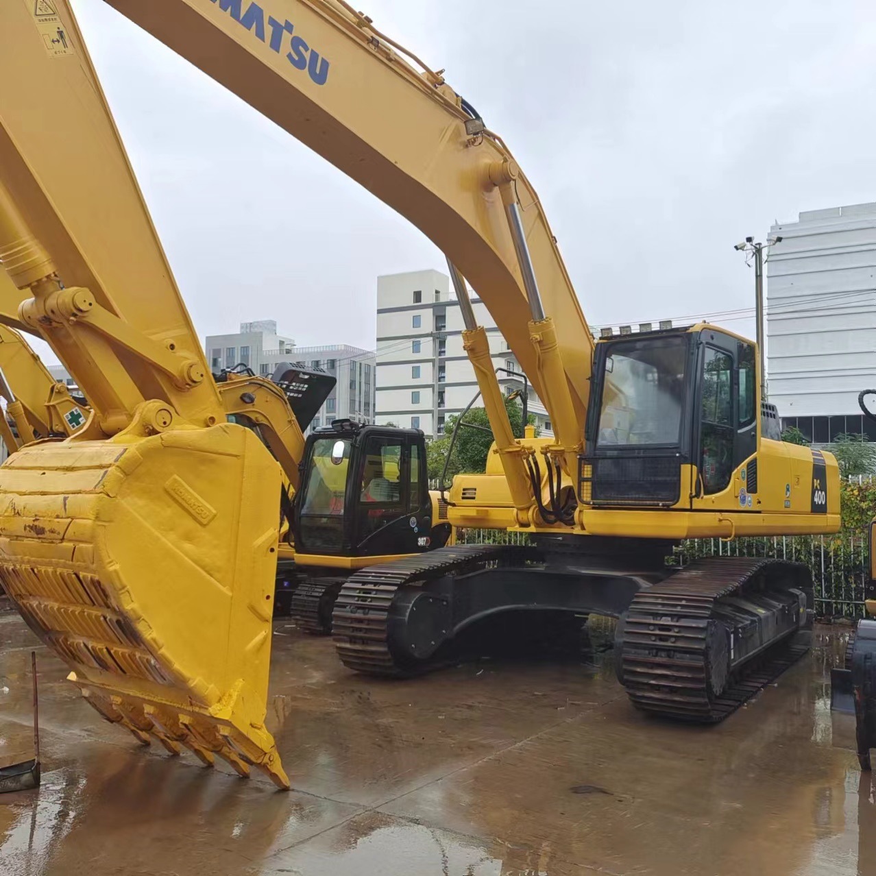 Exportación nacional y extranjera línea especial gran excavadora Komatsu 400. Carter 349. Hitachi 450 31365 etc.