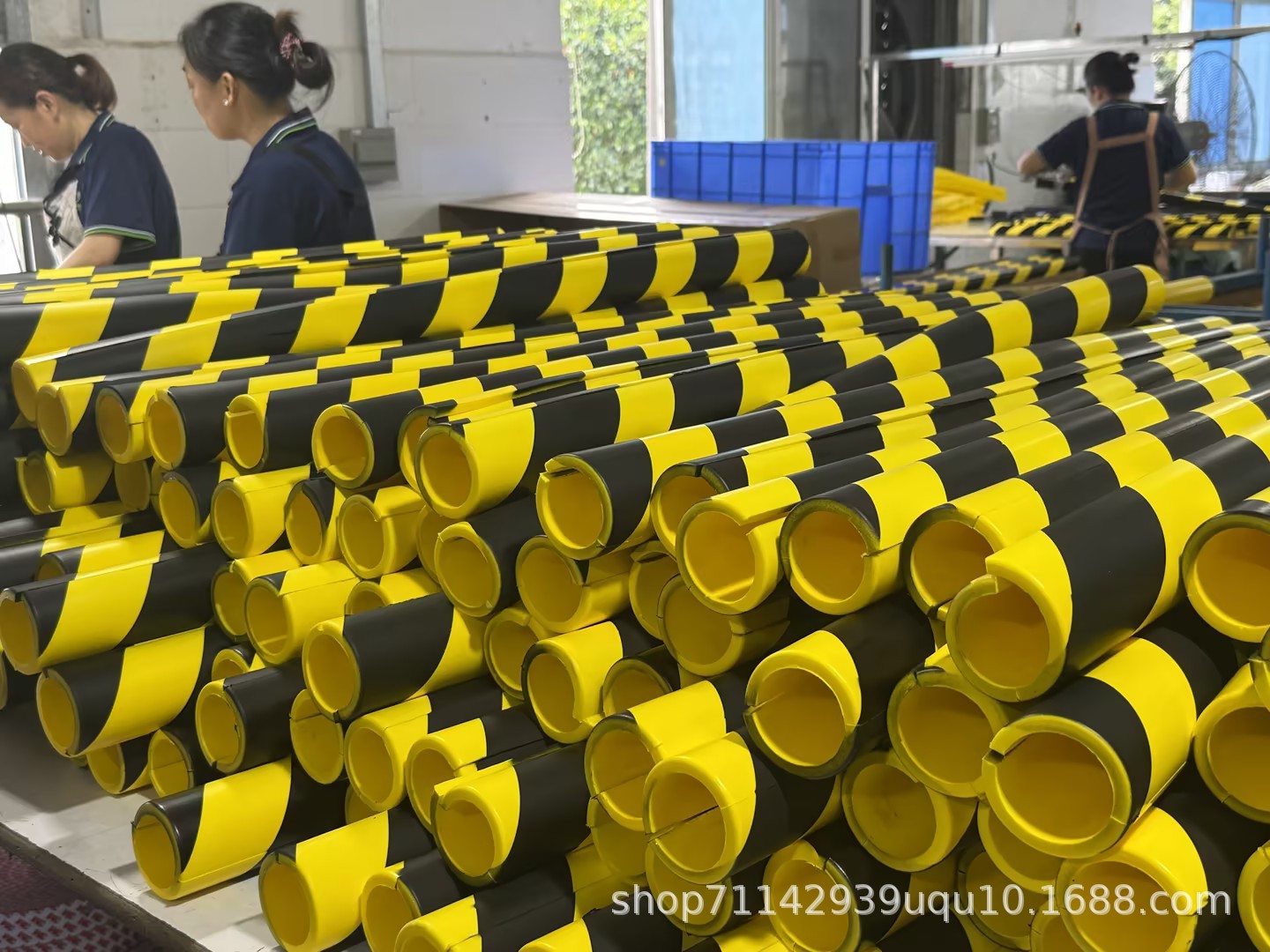 In-Stock Pu Anti-Collision Strips Corner Guards Soft Edge Protection Strips Buffer Anti-Collision Industrial Black and Yellow Warning Self-Adhesive No Drilling Required