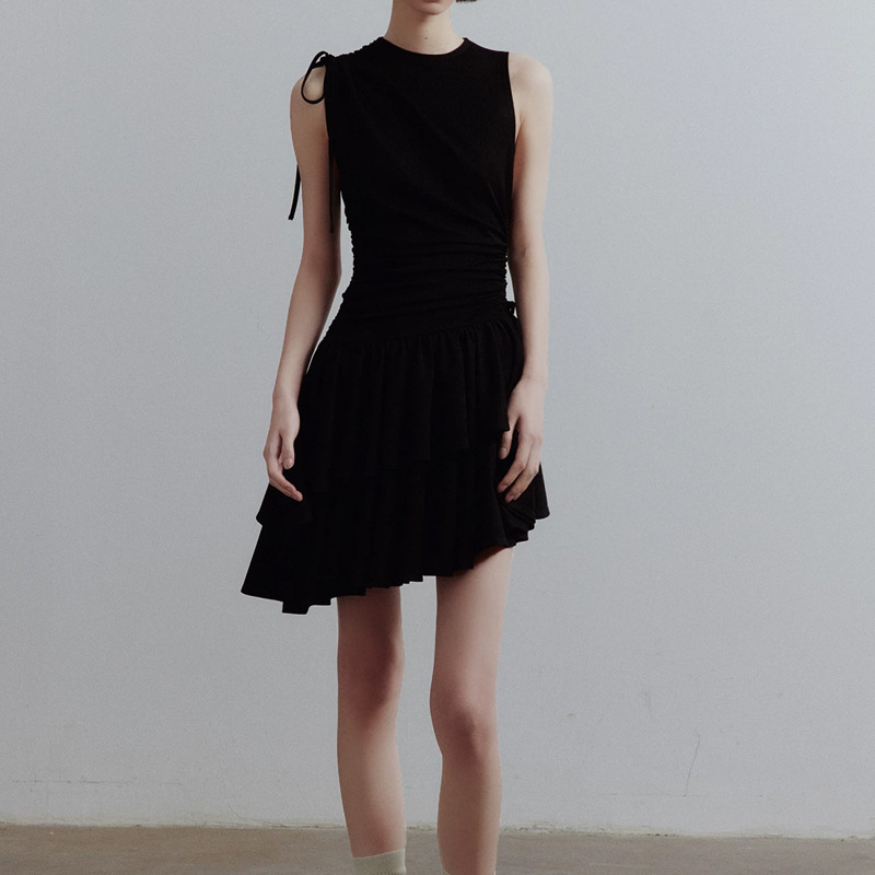 Jinyi Air Ballet_Puffy and Soft Touch_Deconstructed Design_Pure Black Asymmetrical Knit Dress for Women Jinyi Air Ballet_Puffy and Soft Touch_Deconstructed Design_Pure Black Asymmetrical Knit Dress for Women