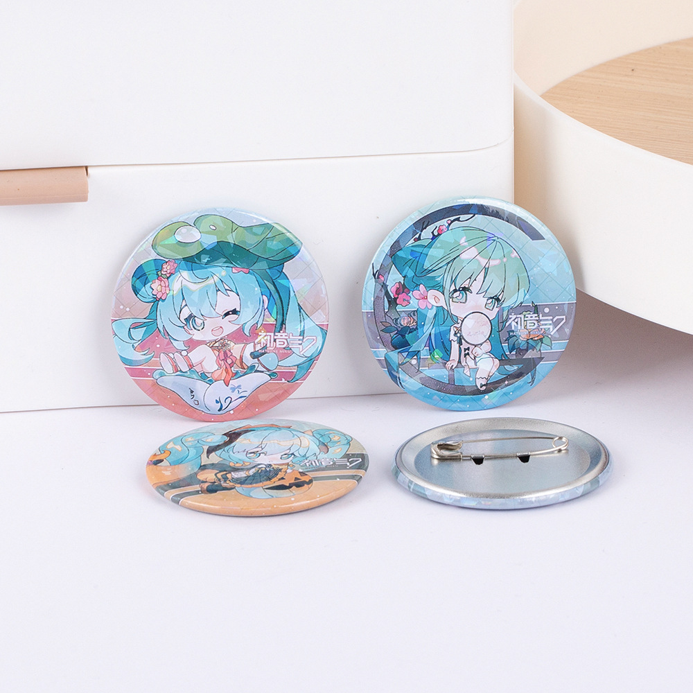 【Woxiao】Hatsune Miku Laser Pin Iron Plaque Racing Miku Spring Festival Miku Magic Future