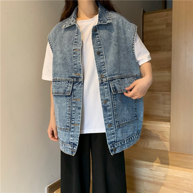 Retro denim vest