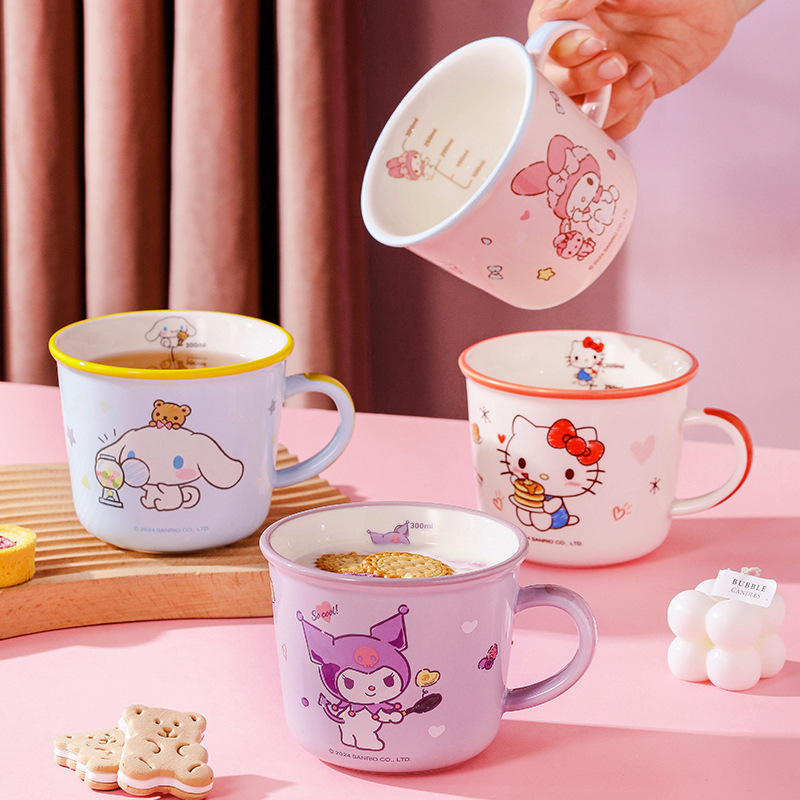 Sanrio Family Series Taza Taza de cerámica Taza de leche de desayuno Taza de escala linda de dibujos animados de niña de alto valor