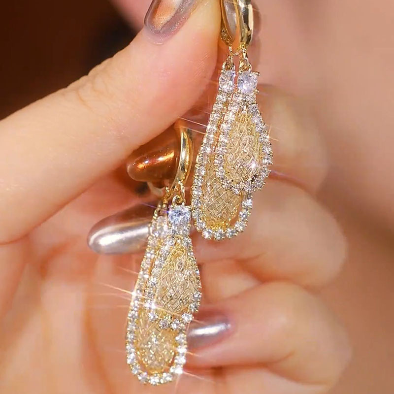 Geometric elegant fashionable universal sophisticated earrings…