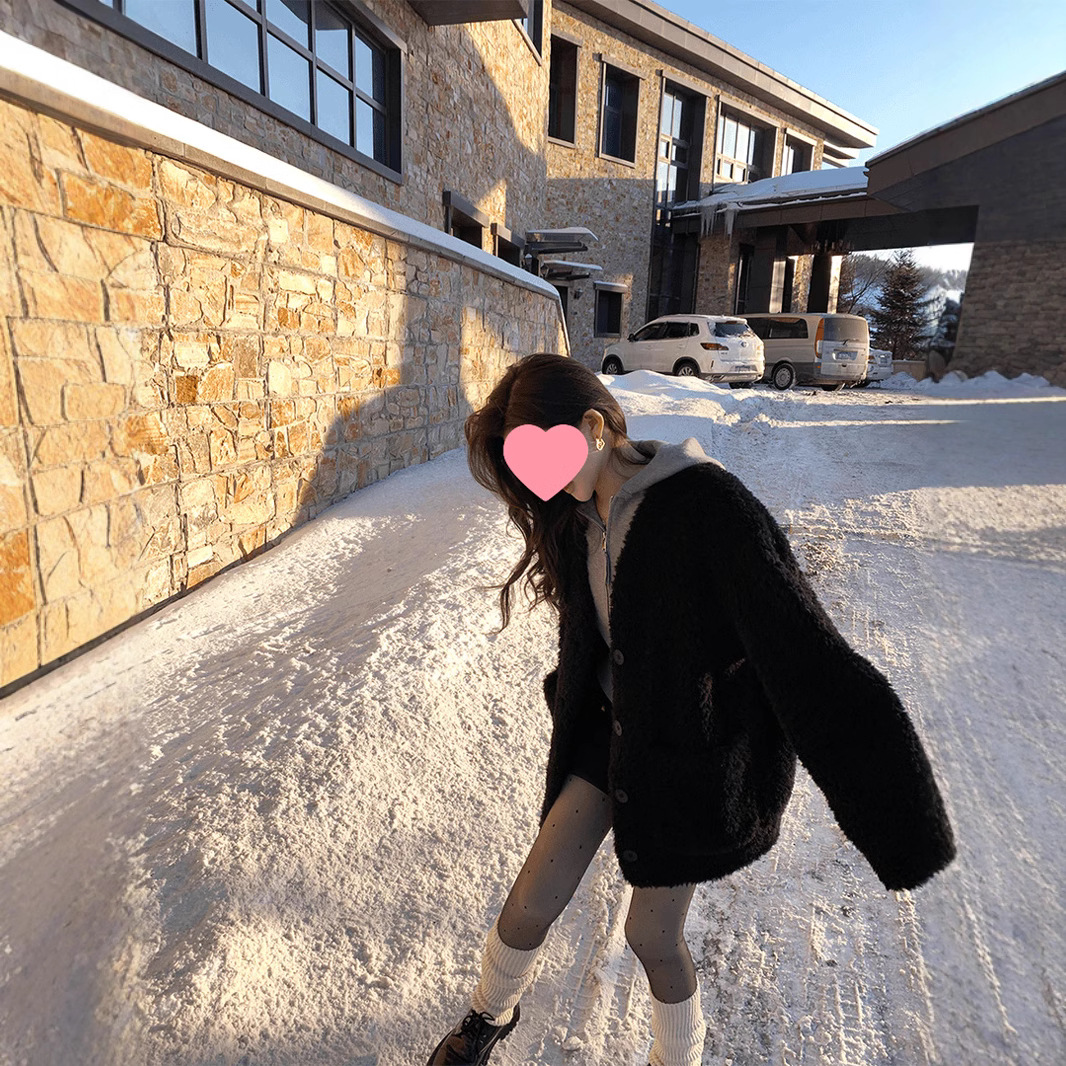 가을과 겨울 두꺼운 느슨한 모피 코트 여성 유행 슬리밍 새로운 스타일 서양식 모방 양고기 양모 중간 길이 코트