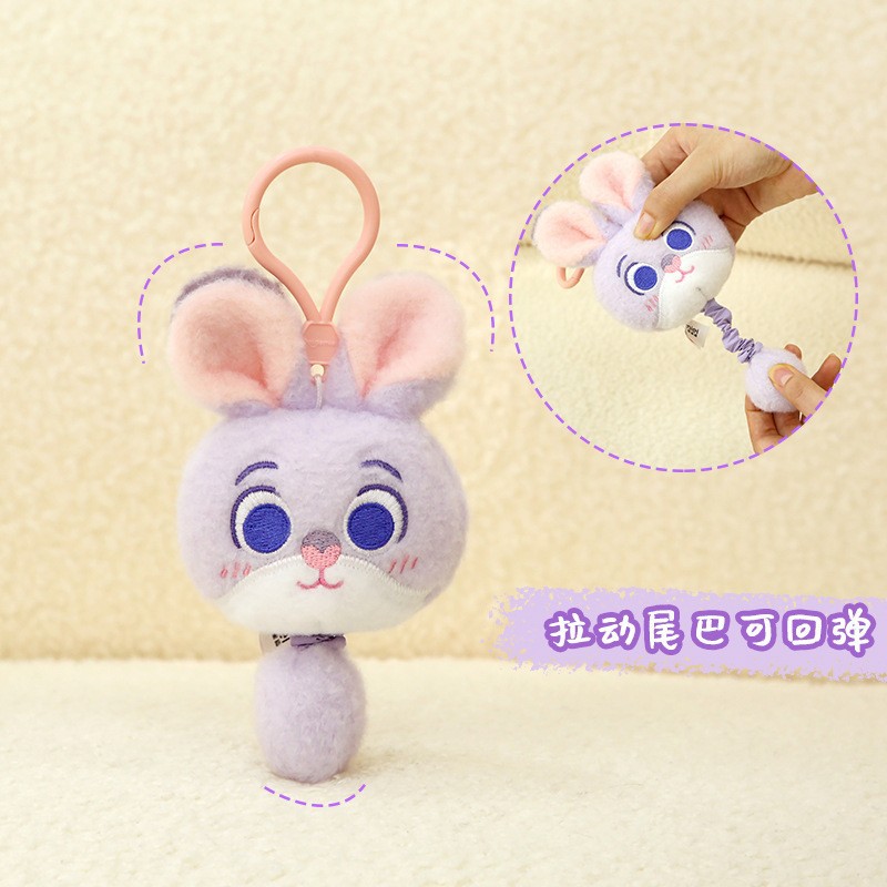 Genuine Disney autorizó la nueva muñeca de peluche Strawberry Bear Pooh Stitch juguete colgante de tres ojos