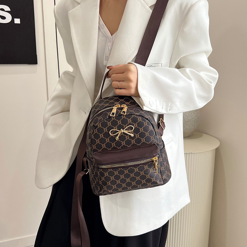 2025 nueva mochila de mujer estilo coreano de moda extranjero mochila de estudiantes de gran capacidad mochila de moda retro ocio