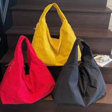 Ҹ�´�������Ů2026��ϵ�¿�r�м�ɫ�μ�����s���ֵ���eُ���