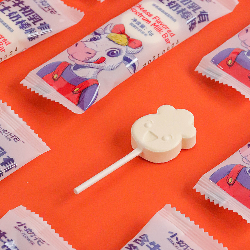 Small Milk Flower Cow Colostrum Milk Bar Candy Snack Wholesale Children's Candy Internet Famous Children's Day June 1st