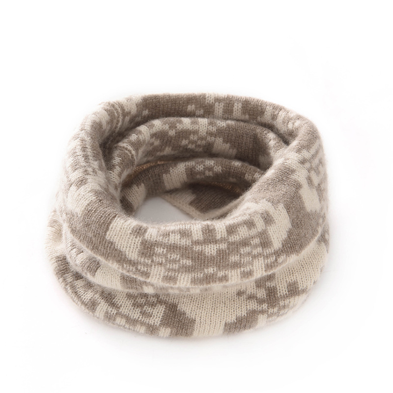 Manufacturer wholesale cashmere cross-border autumn and winter new jacquard thickened retro warm knitted neck warmer