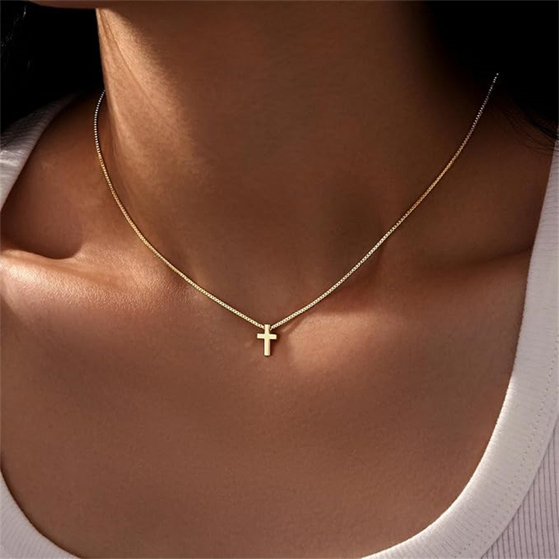 Amazon Cross Border New Cross Necklace Fashion Retro Necklace Box Chain Women Ins Neck necklace