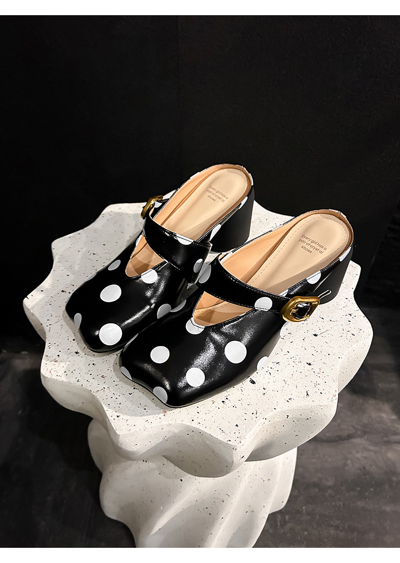 Giày mule nữ mũi vuông họa tiết chấm bi, gót cao khoảng 6 cm, phong cách Pháp — màu đen, màu trắng ngà chi tiết 18
