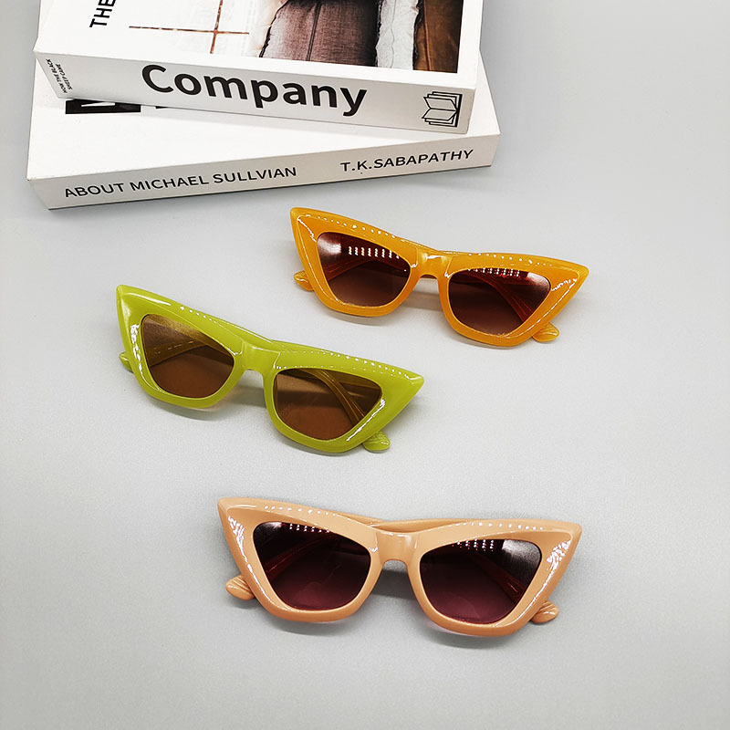 UV400 Protection, Resin Lens Material Elegant Glam Hip-Hop UV400 Protection Resin Full Frame Women's Sunglasses