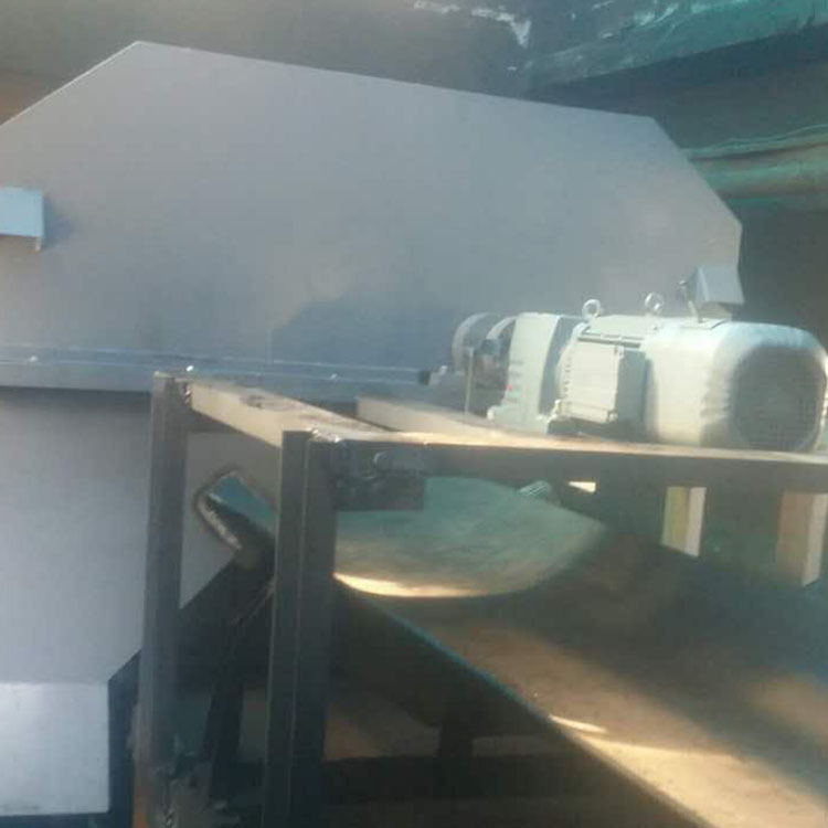 皮带中间取样器七月新 (4)