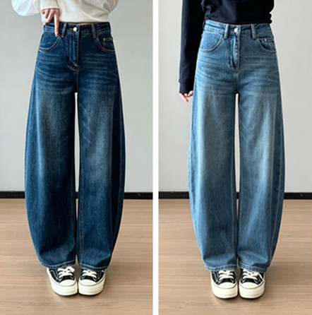The shop owner keeps this for themselves – these heavyweight, long-staple cotton, super comfortable, slimming, high-waisted, wide-leg jeans are a must-have for women, and they’re the new 2026 style The shop owner keeps this for themselves – these heavyweight, long-staple cotton, super comfortable, slimming, high-waisted, wide-leg jeans are a must-have for women, and they’re the new 2026 style