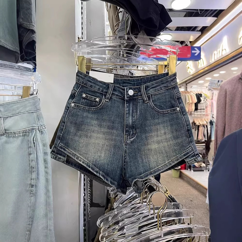 2026 Summer New Style Denim Shorts for Women, Short in Front and Long in Back, Hot Girl Style, Pure Desire Style, Elastic High-Waisted Wide-Leg Pants 2026 Summer New Style Denim Shorts for Women, Short in Front and Long in Back, Hot Girl Style, Pure Desire Style, Elastic High-Waisted Wide-Leg Pants