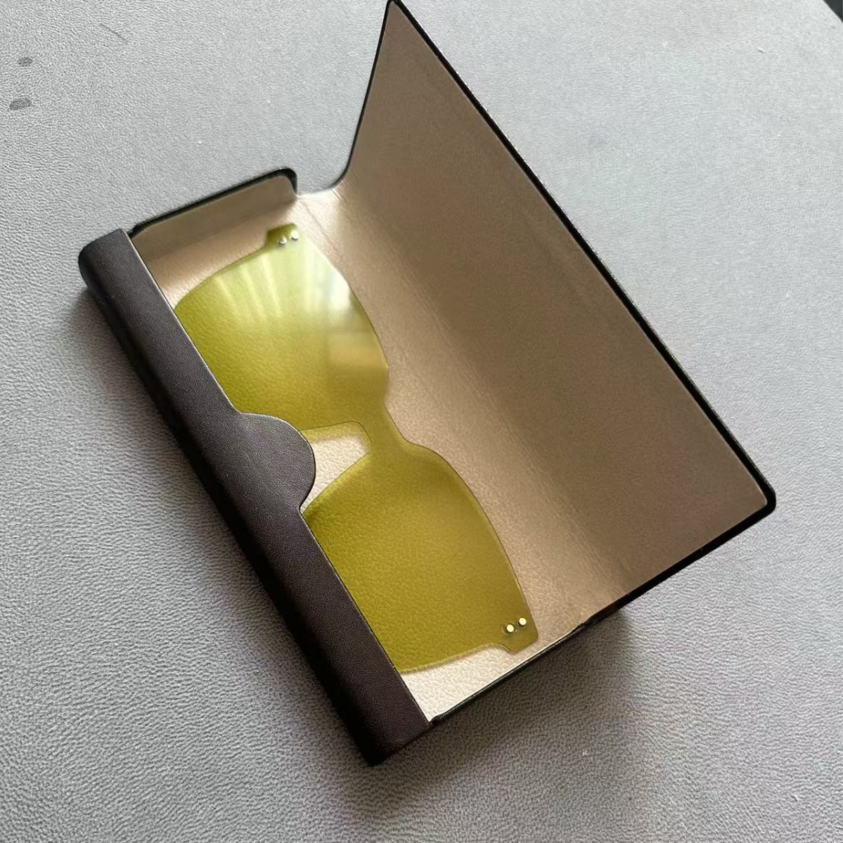 新しいメガネケース包装用クリップ、個性的な携帯用フレームメガネケース、近視メガネ収納ボックス、越境販売